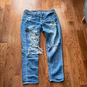 American eagle mom jeans